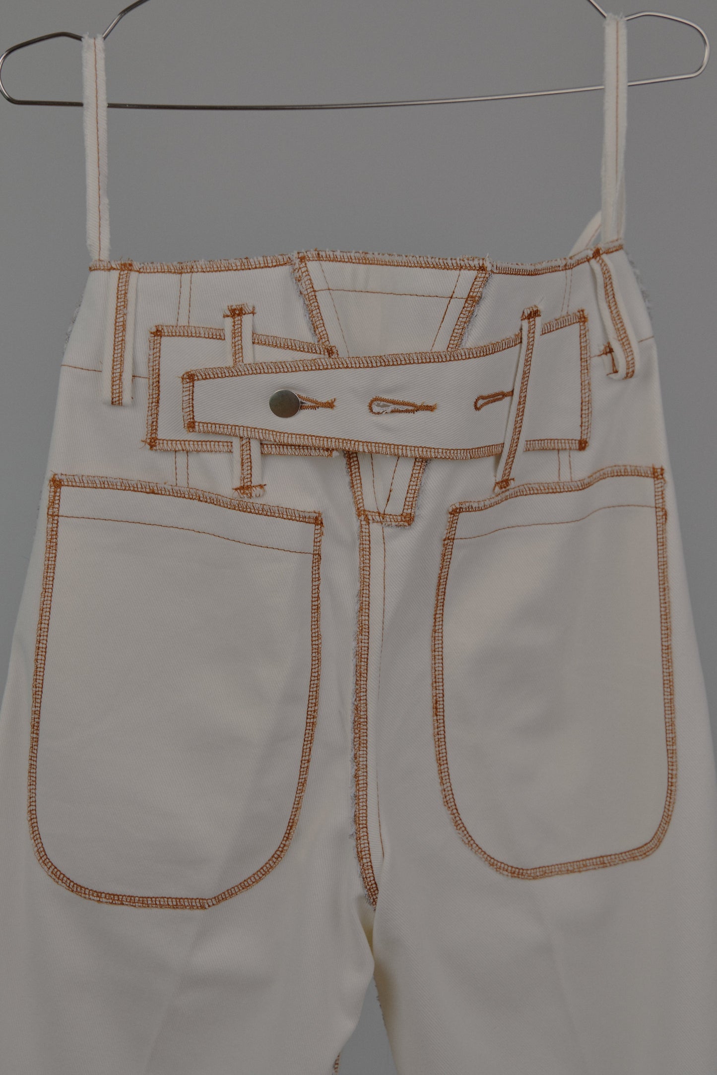 Fixed Cuff Jeans in Cream Canvas