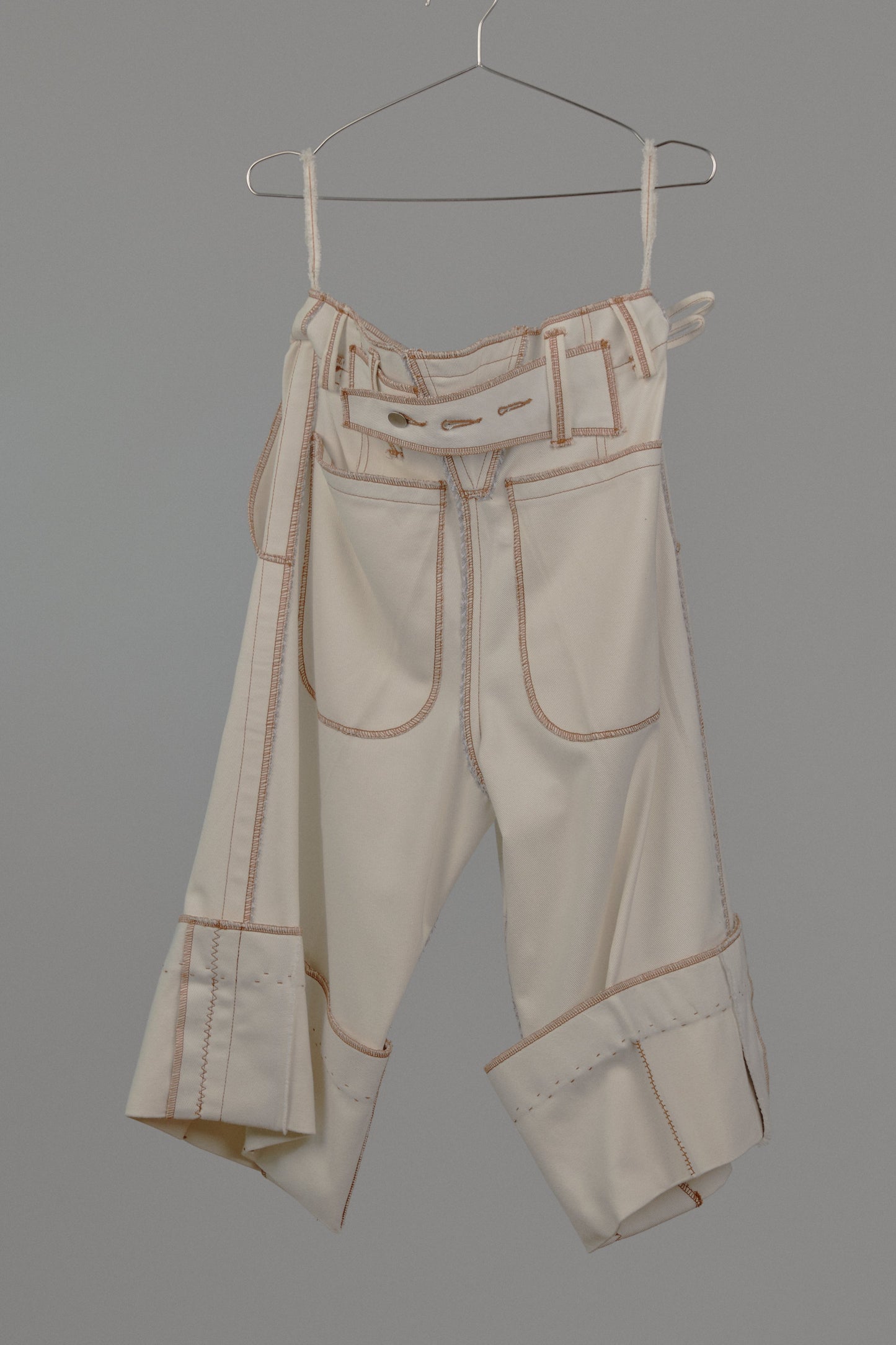Liya Carpenter Jeans In Cream Canvas