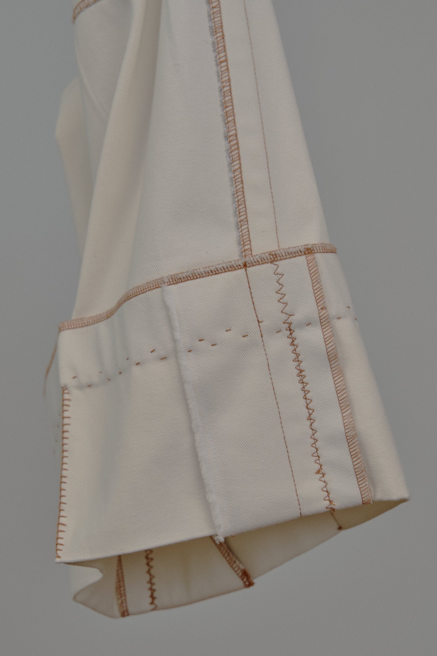 Liya Carpenter Jeans In Cream Canvas