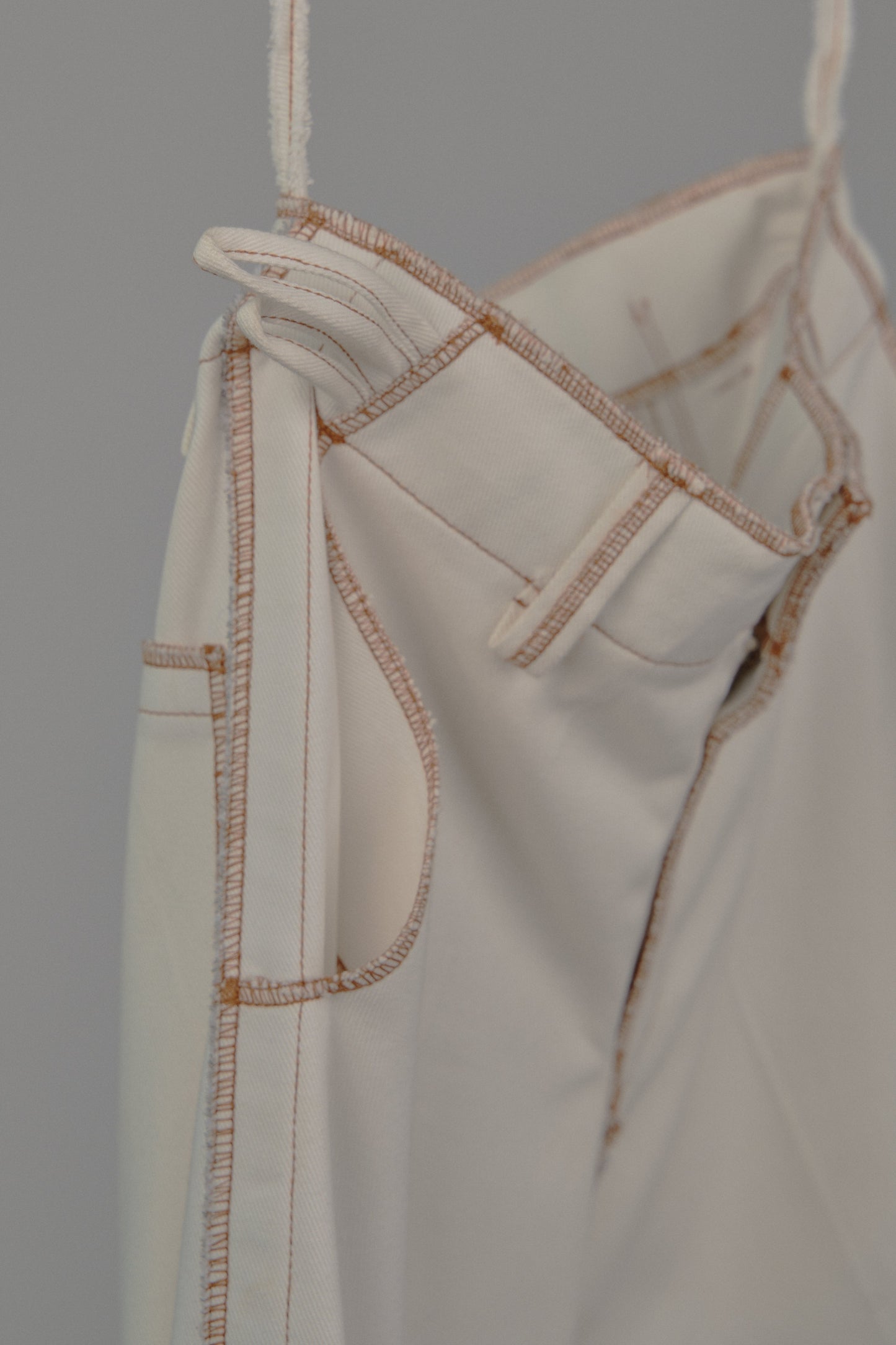 Liya Carpenter Jeans In Cream Canvas